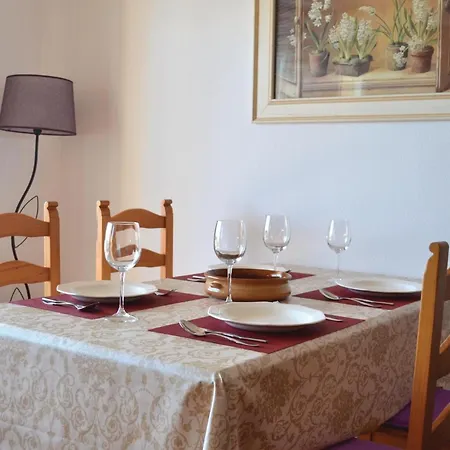 Apartment 2 Bedroom Awesome In