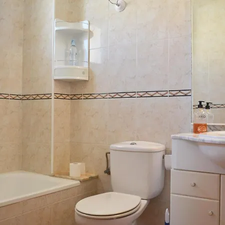 2 Bedroom Awesome In