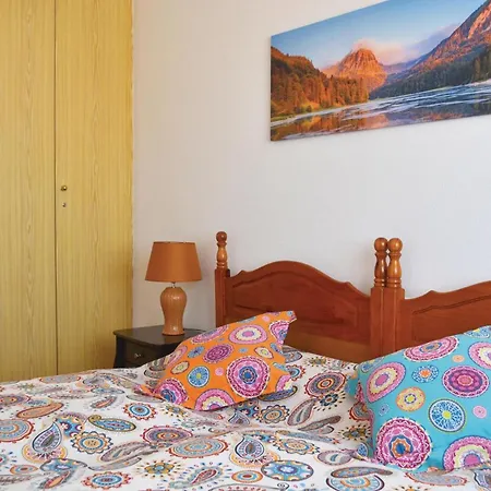 Apartment 2 Bedroom Awesome In