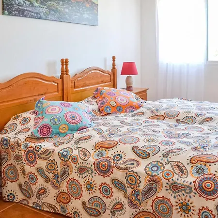 2 Bedroom Awesome In